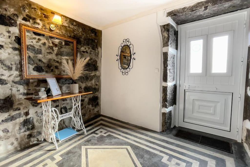 Casa Da Pedra Lagoa (Azores)