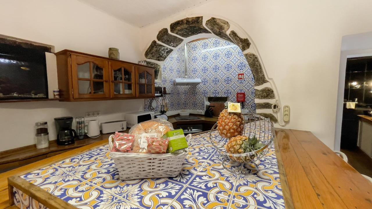 Casa Da Pedra Lagoa (Azores)